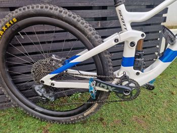 Used Scott Genius 900 Tuned AXS 2022 2022 Mountainbike, White, 29 — image 4 of 5
