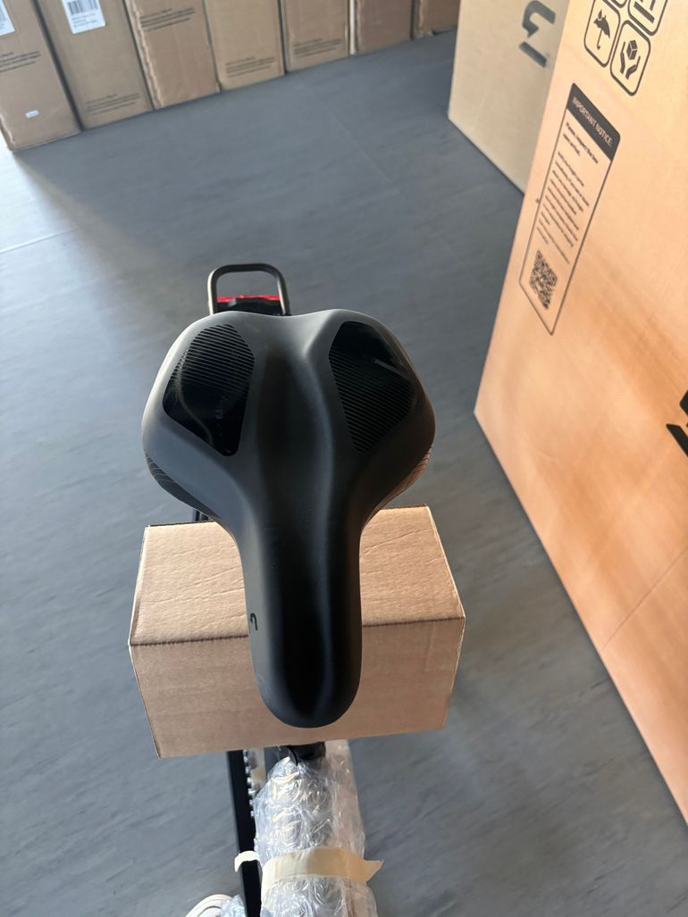Used Econic One urban 2023 Road & Gravel, Black — image 12 of 27