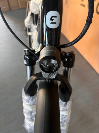 Used Econic One urban 2023 Road & Gravel, Black — image 9 of 27