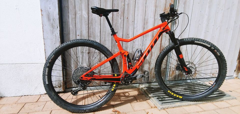 Scott spark rc 900 team mountain bike discount 2019