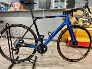 Canyon - Ultimate CF SL 7 Disc eTap 2022, 2022