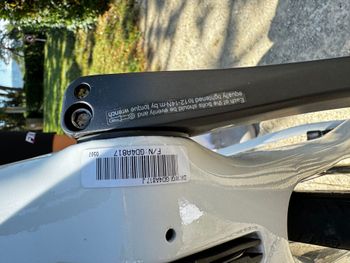 Used Giant Defy Advanced 1 2017 2017 Road & Gravel, White — image 14 of 14