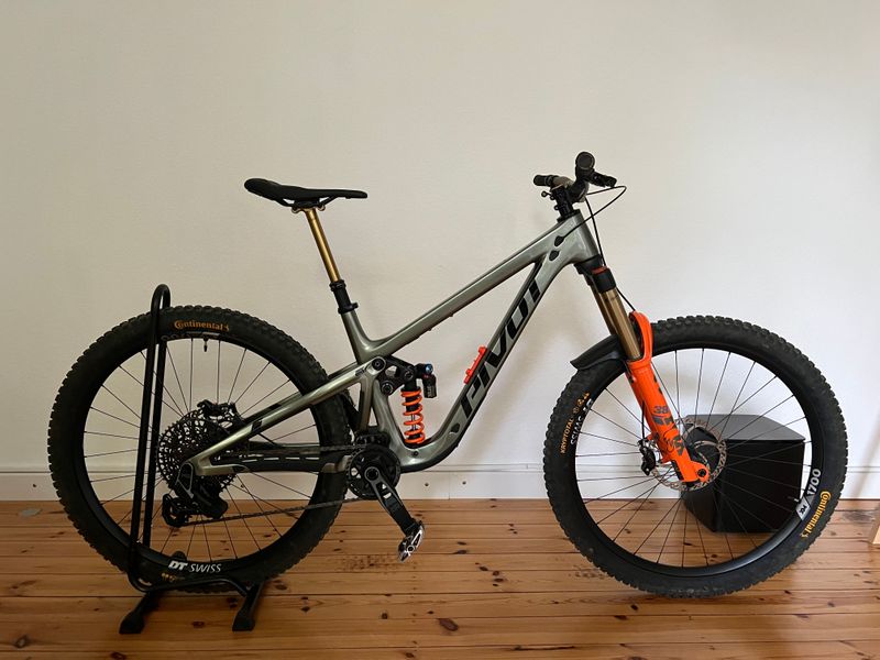 Used Pivot Firebird 29 Pro X0 Eagle Transmission 2023 2023 MTB
