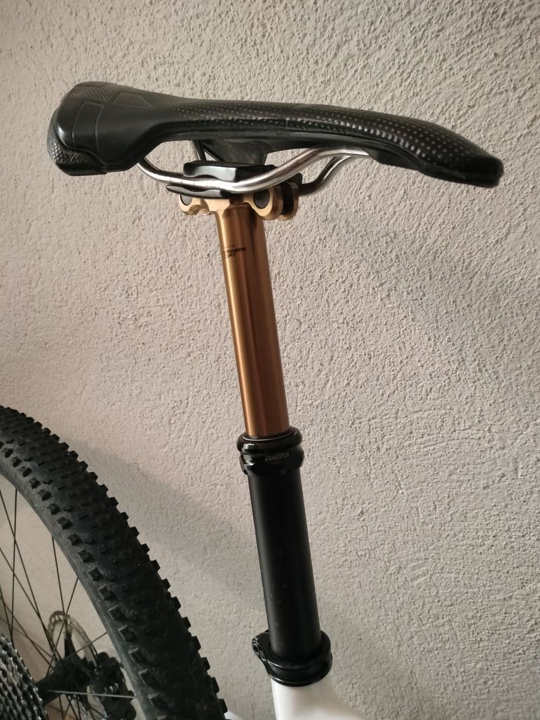 Used Orbea OIZ M10 2019 2019 Mountainbike, Blanco — image 5 of 6