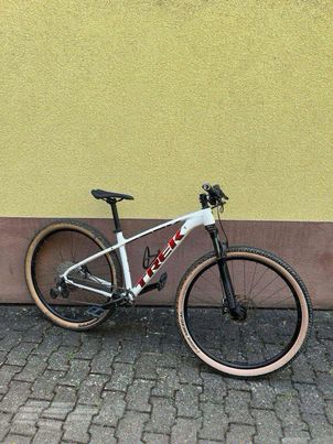 Trek - X-Caliber 8 2022, 2022