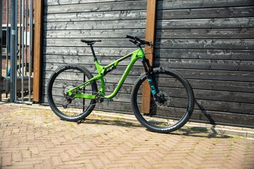 Kona Hei Hei CR 2023 2023 Mountainbike usato, Verde — immagine 2 di 4