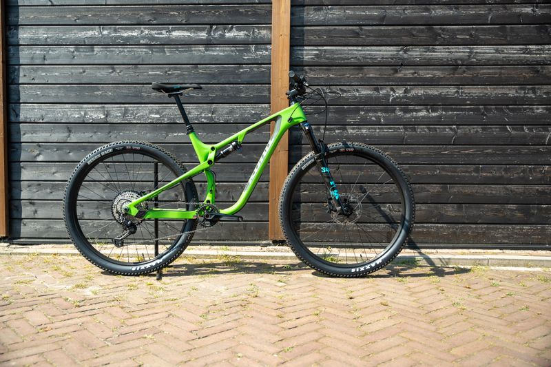 Kona Hei Hei CR 2023 2023 Mountainbike usato, Verde — immagine 1 di 4