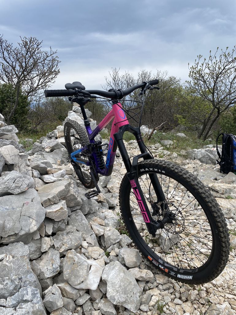 Used Norco Shore 2 2021 Mountainbike, Purple — image 4 of 6