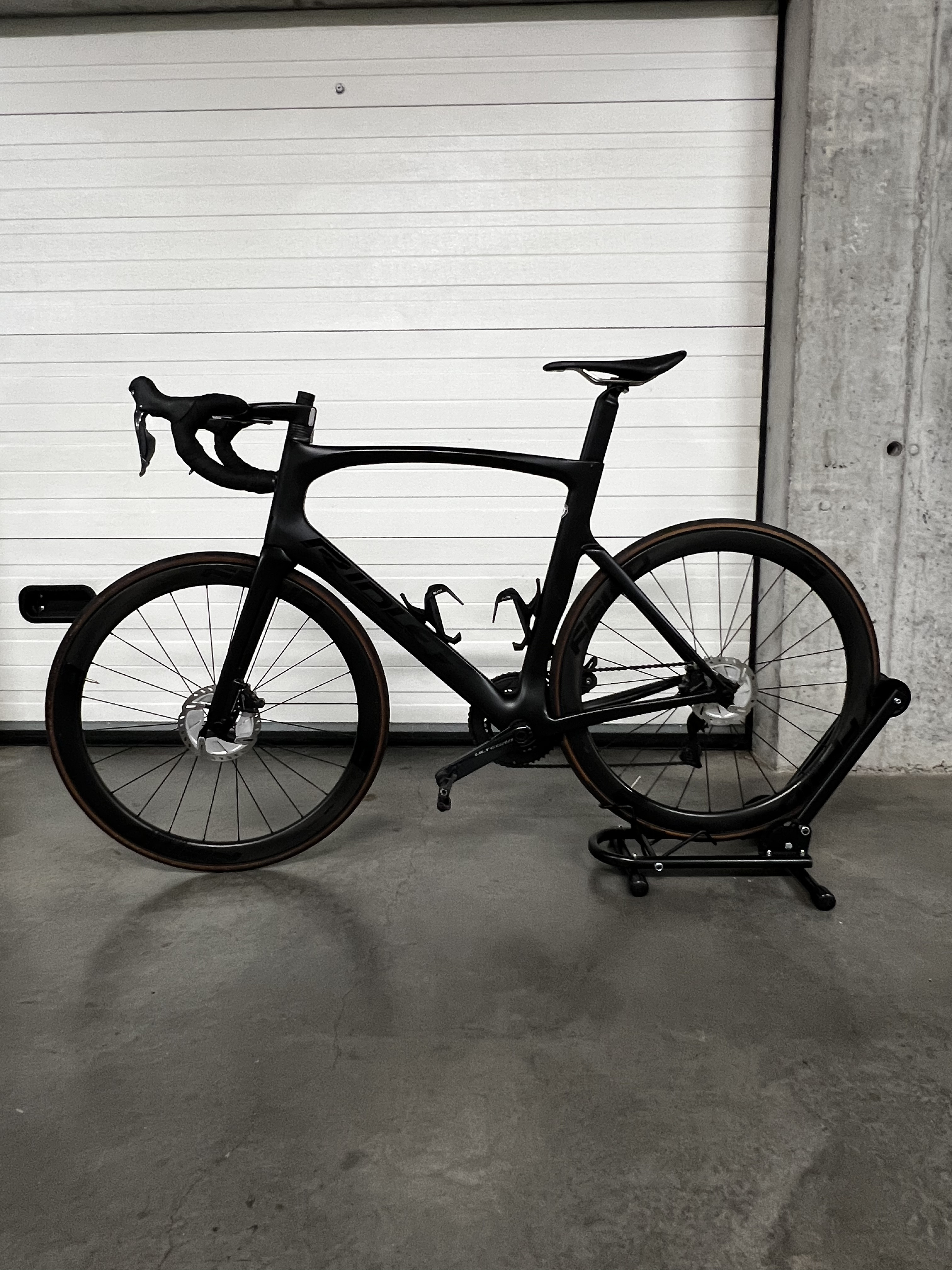 Noah disc aero+ store ultegra