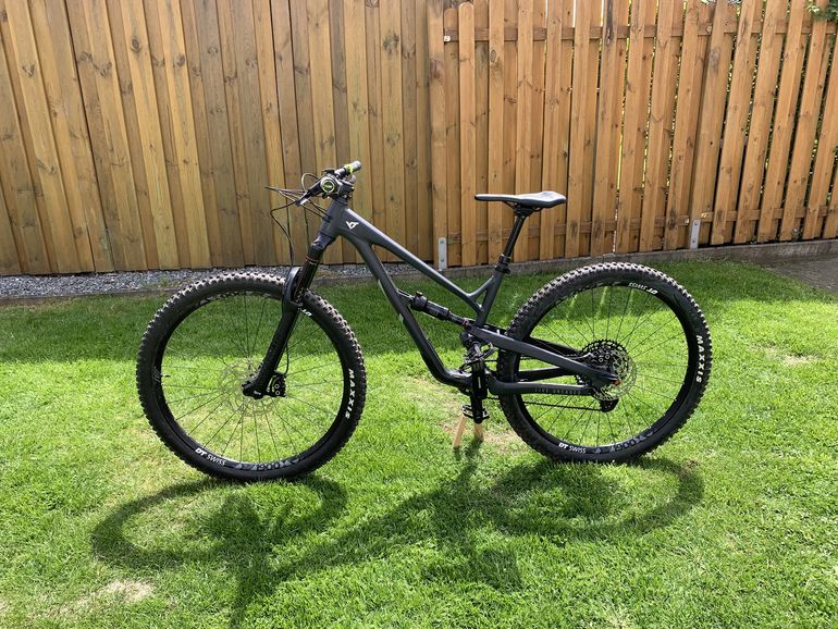 Used YT Industries Jeffsy AL Base 2020 Mountainbike, Schwarz — image 3 of 10