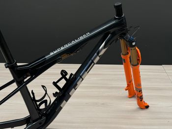 Used Trek Supercaliber Frameset 2022 Mountainbike, Black — image 5 of 5