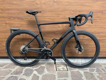 Cannondale - SuperSix EVO Carbon Disc Force eTap AXS 2023, 2023