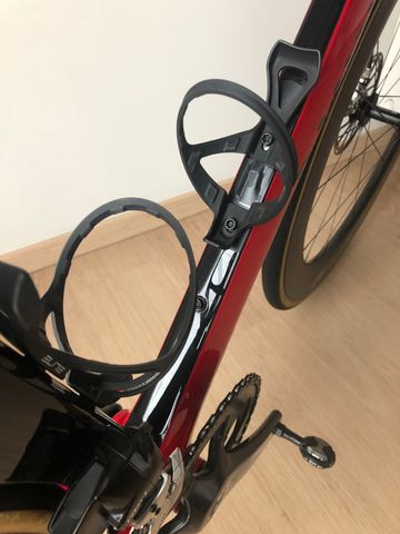 Used Canyon Aeroad CF SLX 9.0 SL 2018 Road & Gravel, Red — image 9 of 10