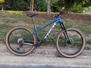 Trek - Roscoe 8 2023, 2023