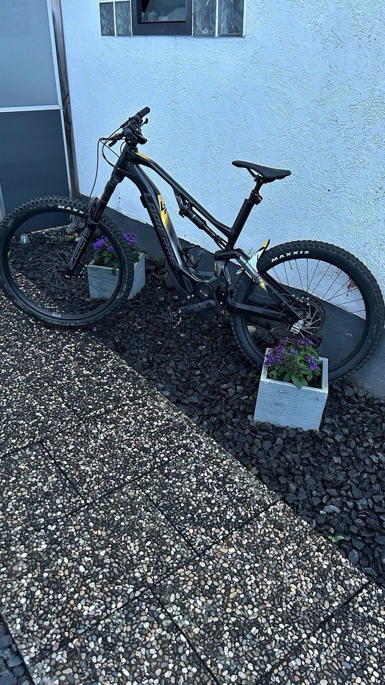 Used Lapierre Overvolt AM 7.6 2021 2021 Mountainbike, Black, 27.5 — image 11 of 11