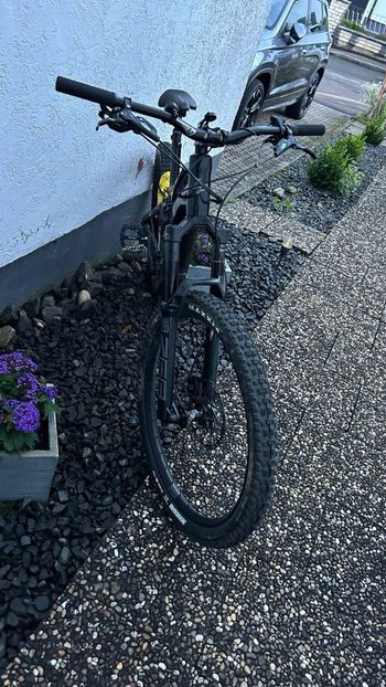 Used Lapierre Overvolt AM 7.6 2021 2021 Mountainbike, Black, 27.5 — image 3 of 11