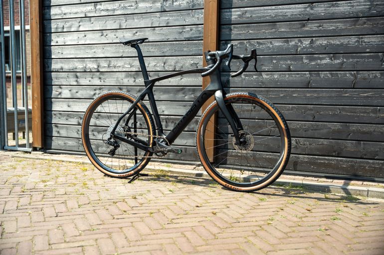 Brugt Pinarello GREVIL F EKAR 2023 2023 Road & Gravel — billede 2 af 5