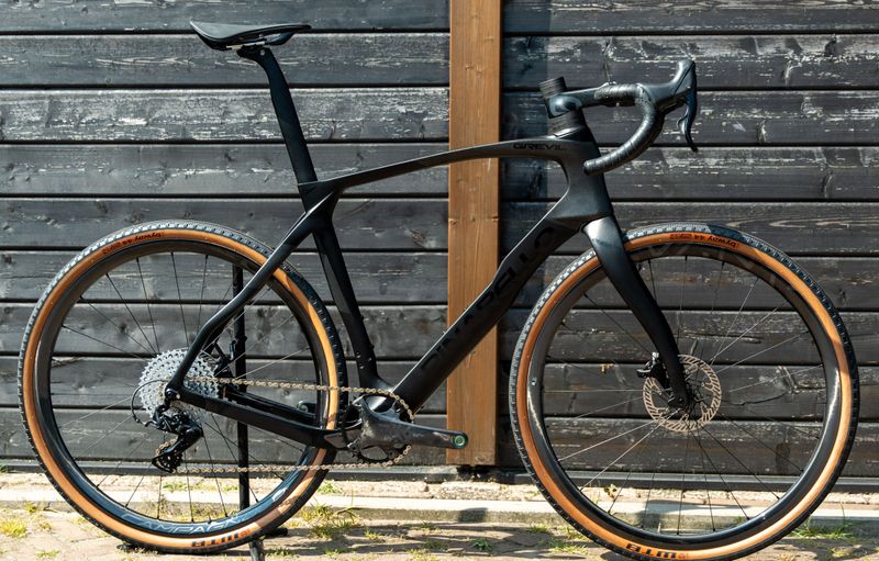 Pinarello GREVIL F EKAR 2023 2023 Road & Gravel de segunda mano
