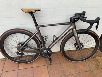 Brugt Scott Addict RC 15 2020 2020 Road & Gravel — billede 1 af 7