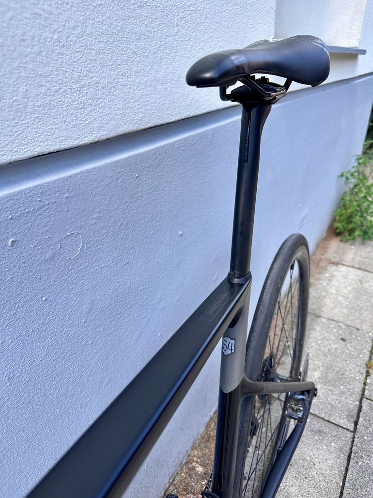 Used Cannondale 2021-SuperSix EVO Ultra Disc 2021 Road & Gravel, Black — image 2 of 10