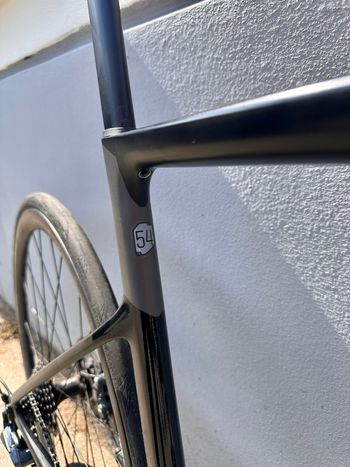 Used Cannondale 2021-SuperSix EVO Ultra Disc 2021 Road & Gravel, Black — image 8 of 10