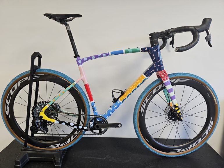 Used Ceepo Rindo 2024 Road & Gravel, Black — image 1 of 6
