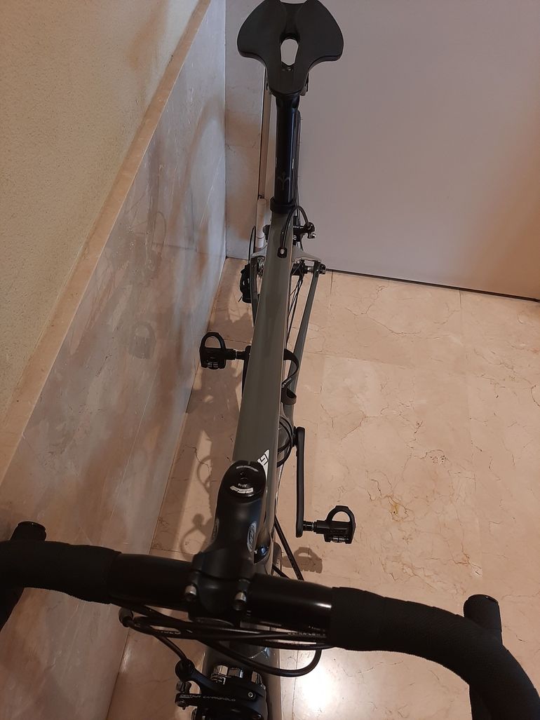 Used Wilier GTR Team CAMPAGNOLO CENTAUR 2X11 Road & Gravel, Light Gray — image 4 of 14