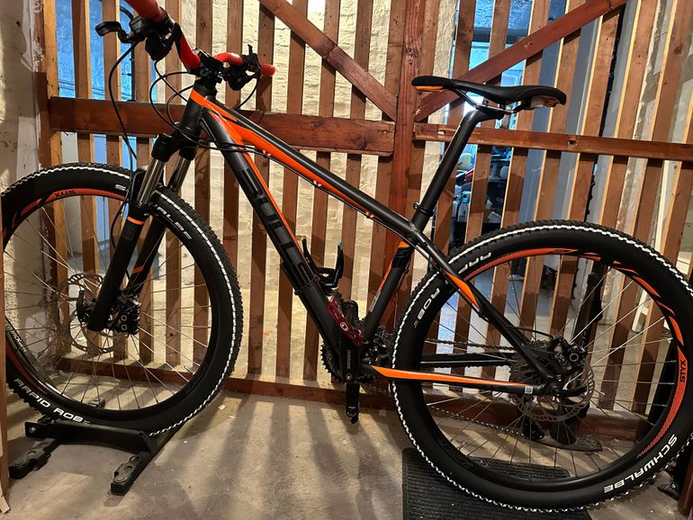 Used BULLS King cobra 27,5 2016 Mountainbike, Grigio chiaro — image 1 of 5