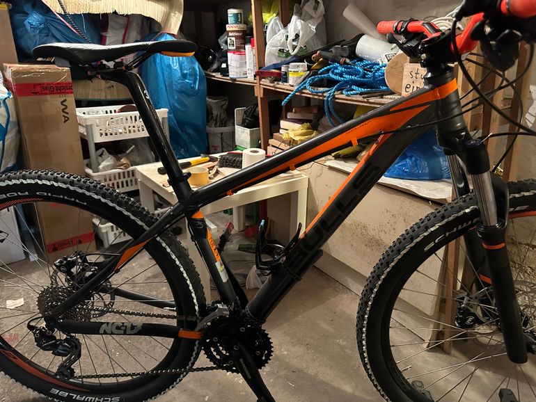 Used BULLS King cobra 27,5 2016 Mountainbike, Grigio chiaro — image 3 of 5