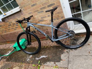 Used Trek X-Caliber 9 2019 2019 Mountainbike — image 2 of 3