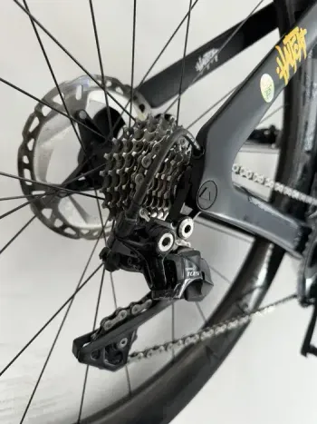 Used Canyon Aeroad CF SL 7 Disc 2021 2021 Road & Gravel, Black — image 3 of 9