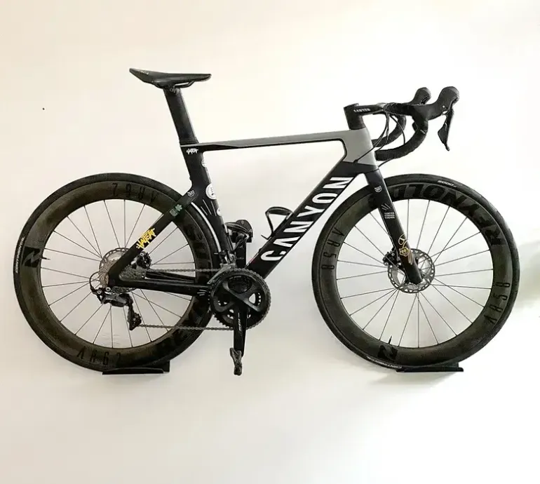 Used Canyon Aeroad CF SL 7 Disc 2021 2021 Road & Gravel, Black — image 1 of 9
