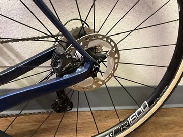 Used Pivot Vault Pro GRX 2023 Road & Gravel, Blue — image 5 of 6
