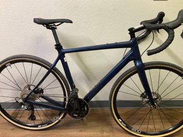 Used Pivot Vault Pro GRX 2023 Road & Gravel, Blue — image 1 of 6