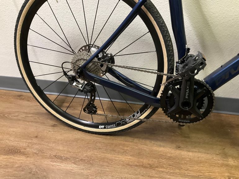 Used Pivot Vault Pro GRX 2023 Road & Gravel, Blue — image 3 of 6