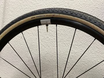 Used Pivot Vault Pro GRX 2023 Road & Gravel, Blue — image 6 of 6