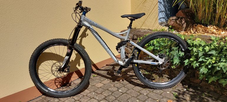 Conway MT 827 Plus Enduro 27,5 29 good Zoll Rock Shox Sram Schwalbe