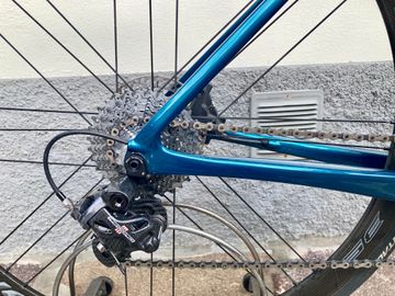 Used Cannondale Súper Six Evo 2022 Road & Gravel, Blue — image 6 of 12