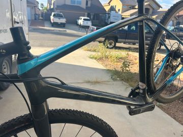 Used Trek Boone 5 Disc 2019 2019 Road & Gravel, Light Gray — image 2 of 8