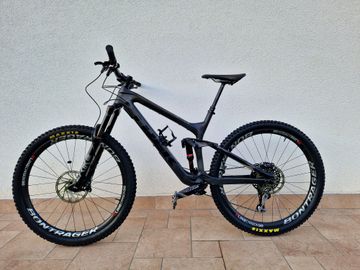 Tweedehands Trek Slash 9.8 XT 2020 2020 Mountainbike — afbeelding 2 van 3