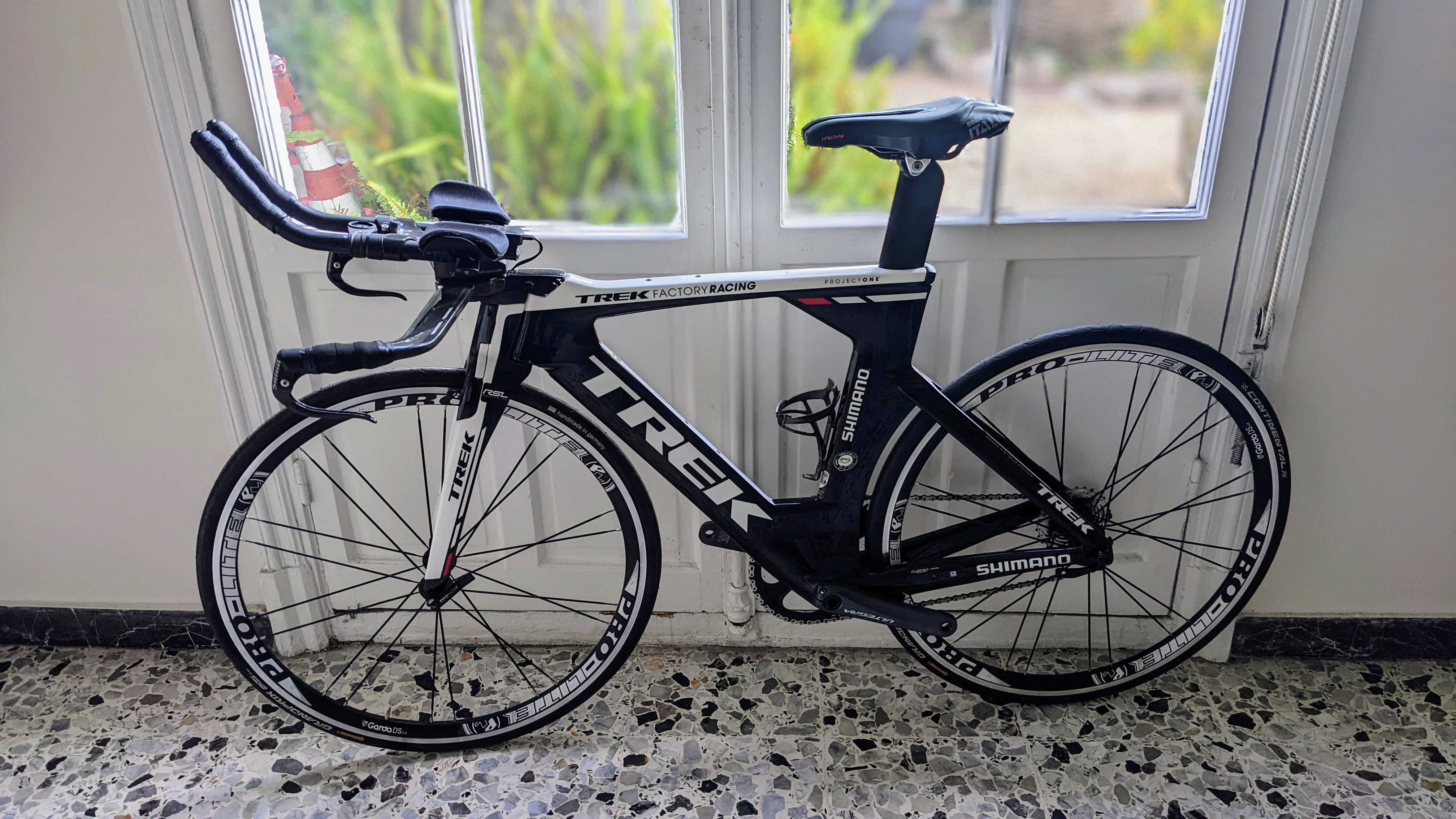 Trek Speed Concept 9.9 used in XXS buycycle