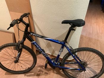 Used Trek 3700 2010 2010 Mountainbike — image 3 of 6