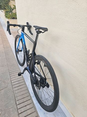 Used Canyon Aeroad CF SLX Disc 9.0 SL 2020 2020 Road & Gravel, Blue — image 11 of 23