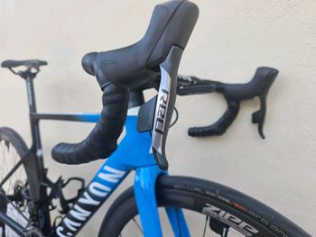 Used Canyon Aeroad CF SLX Disc 9.0 SL 2020 2020 Road & Gravel, Blue — image 9 of 23