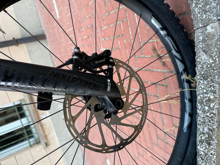 Used Specialized Turbo Levo FSR Comp 6Fattie 2018 Mountainbike, Light Gray — image 4 of 8