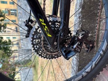Used Specialized Turbo Levo FSR Comp 6Fattie 2018 Mountainbike, Light Gray — image 6 of 8