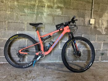 Santa Cruz - BLUR S / Carbon C / 29 2022, 2022