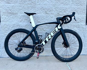 Trek - Madone SLR 7 Disc eTap, 2020