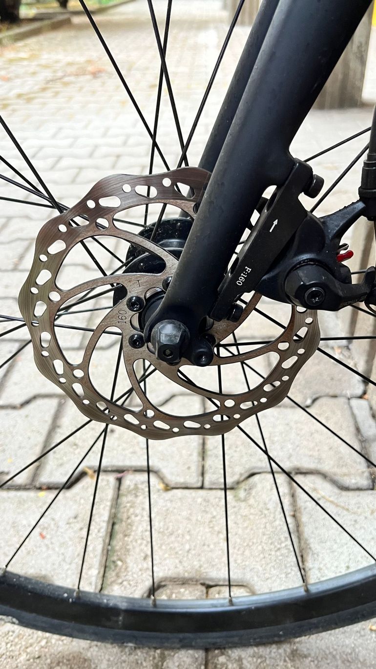Used TRIBAN RC120 Disc Road Bike 2020 2020 Road & Gravel — image 4 of 7