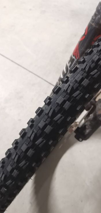 Used Scott Voltage FR 20 2014 Mountainbike, White — image 6 of 8